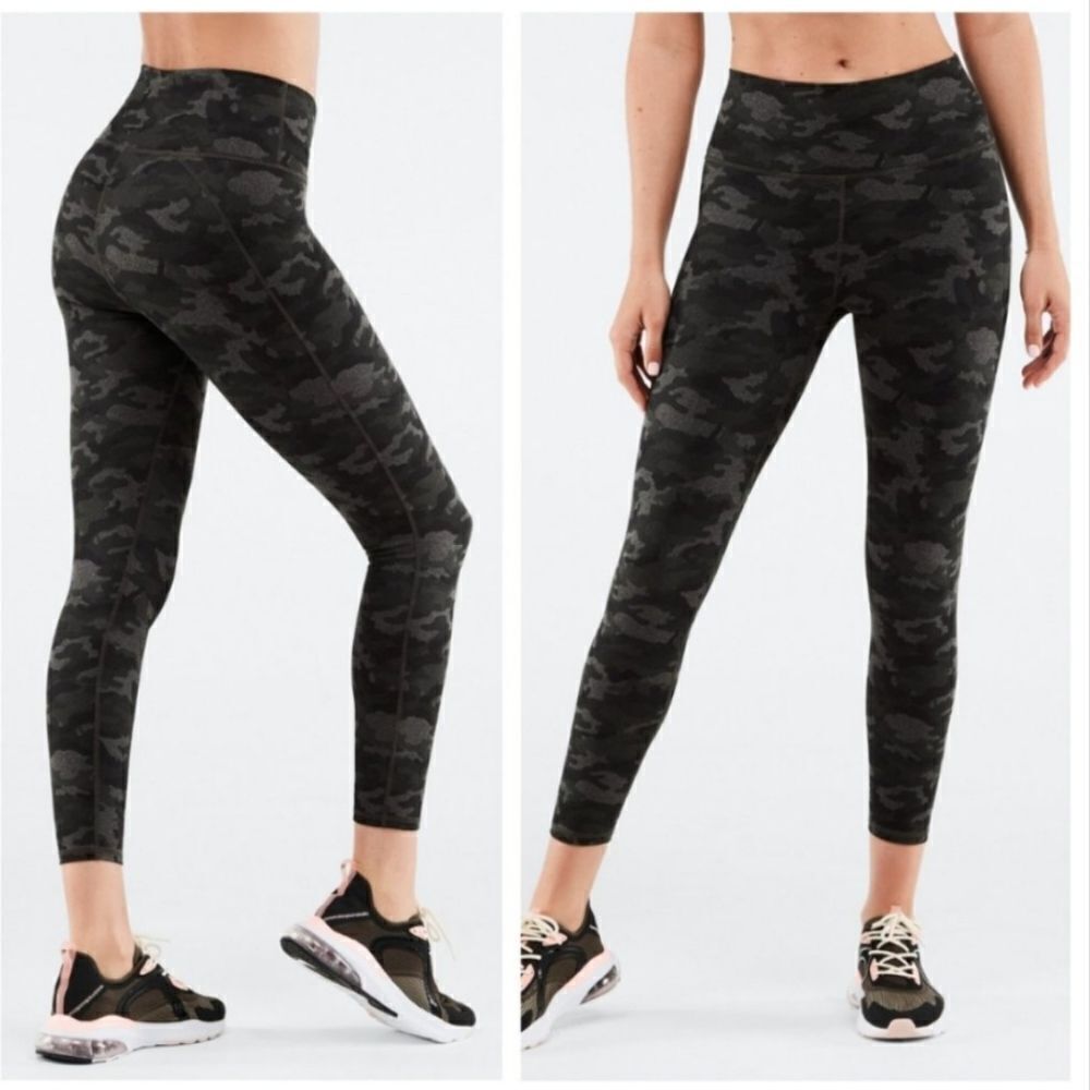 Fabletics Powerhold Gray & Black Camo Leggings